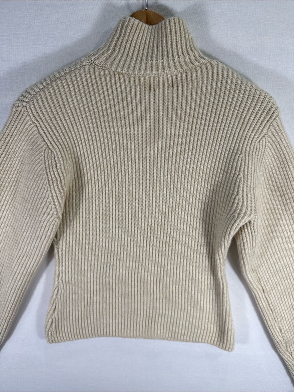 H&M Cream Ribbed Turtleneck Sweater - Picture 9 of 12